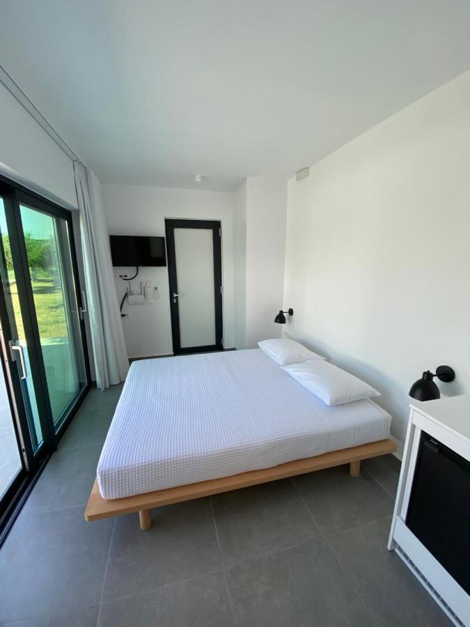 Lefko Apartments Тавронитис Экстерьер фото
